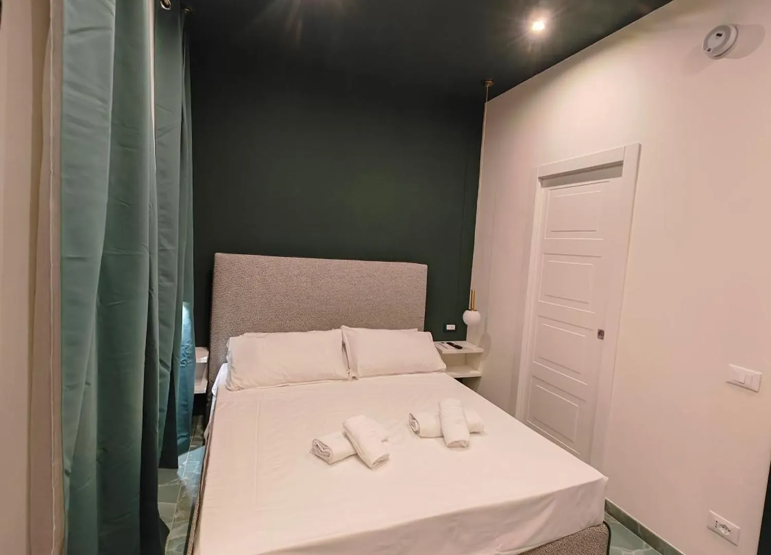 Penzion Cozy Luxury Room San Pietro Řím