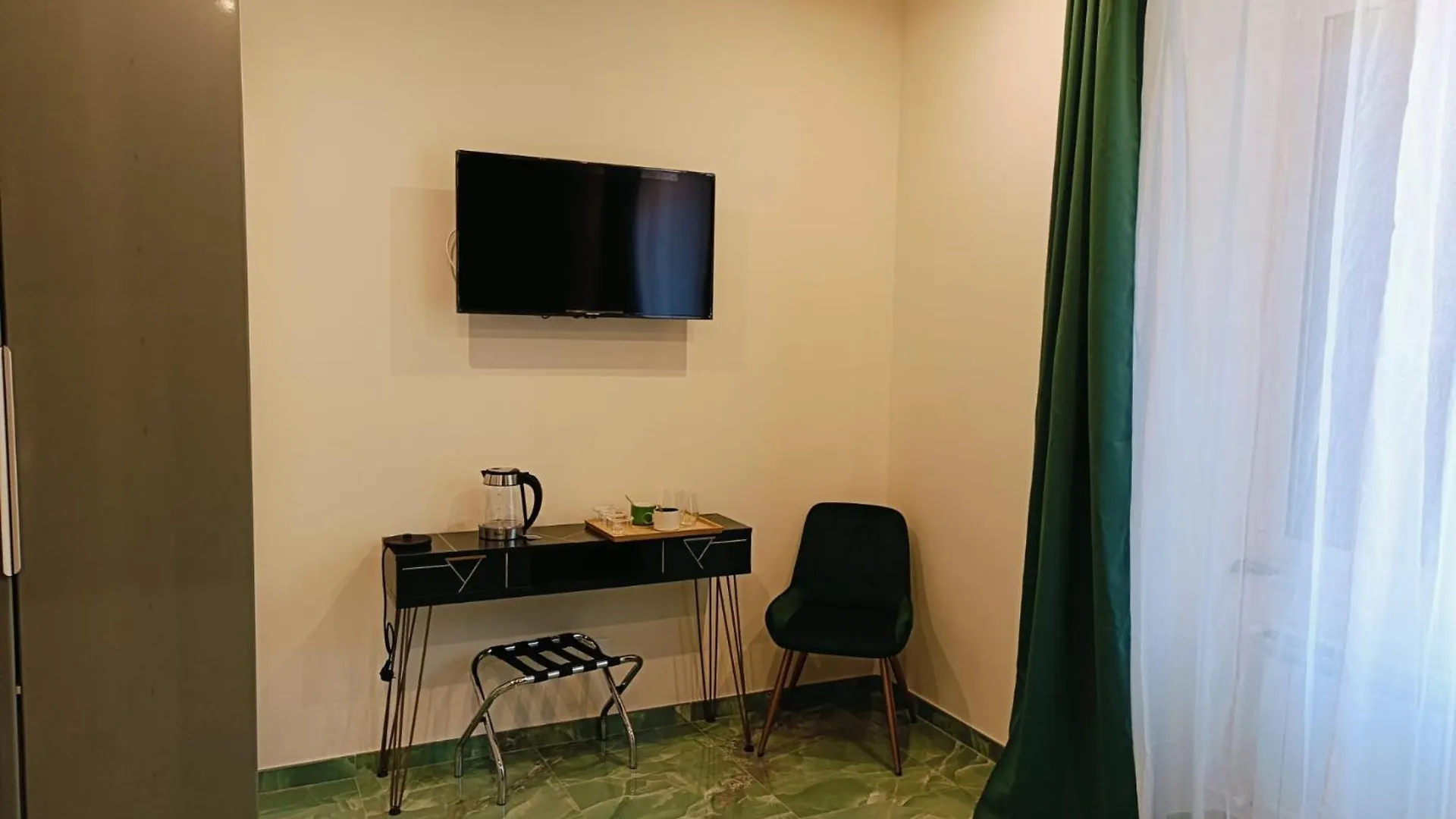 Cozy Luxury Room San Pietro Rome Italy