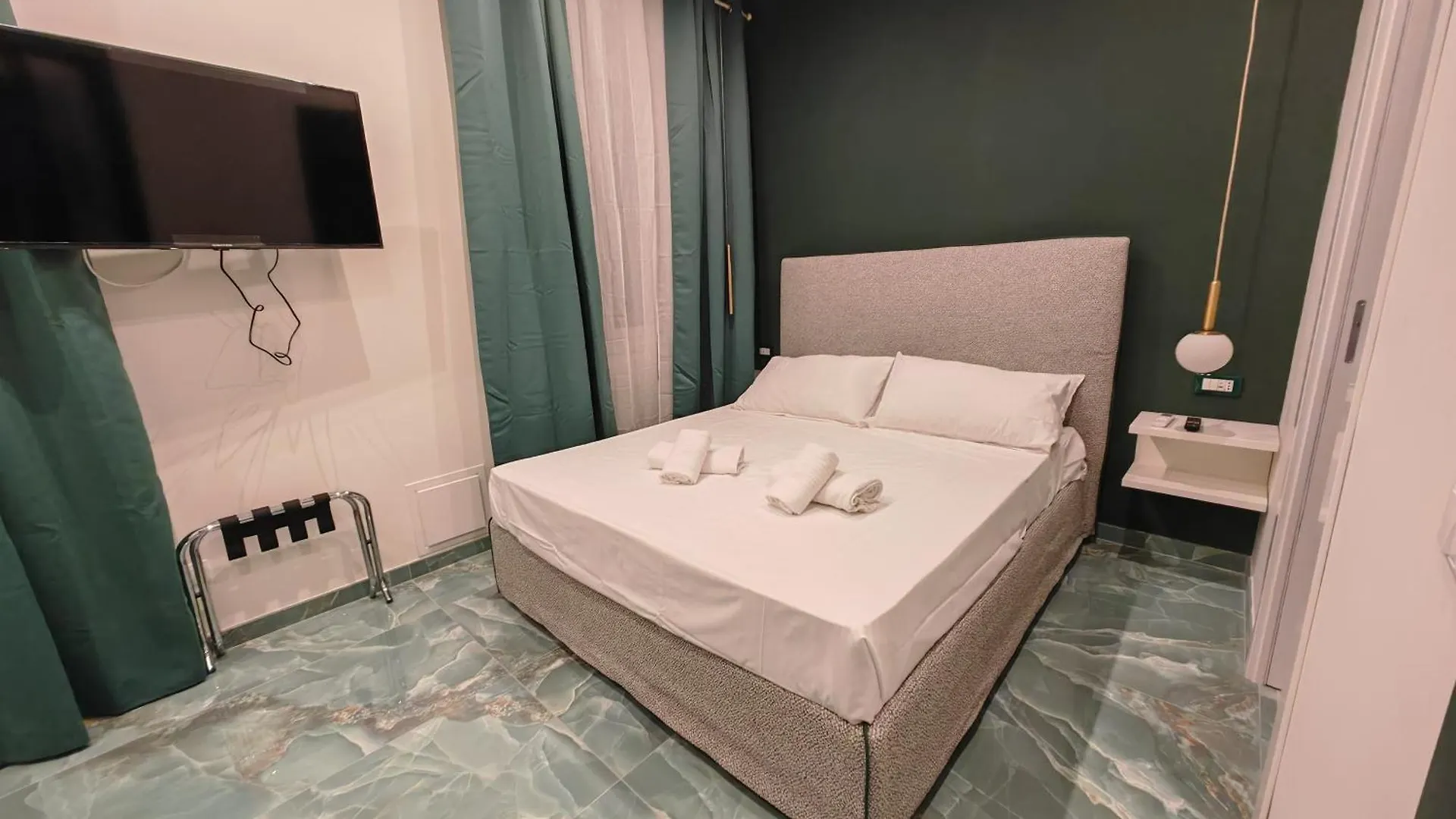 Guest house Cozy Luxury Room San Pietro Rome Italy